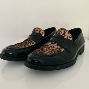 Style model shoes... glamorous